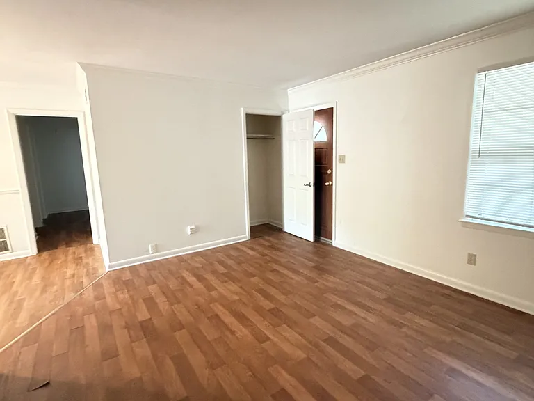 520 Mimosa Pl — Photo 7