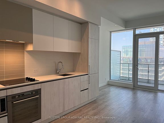3rd image of 7890 Jane St #4005