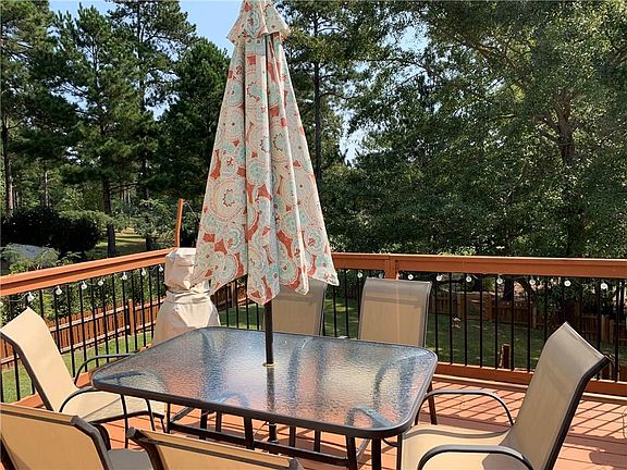 3rd image of 10072 Harmon Springs Dr