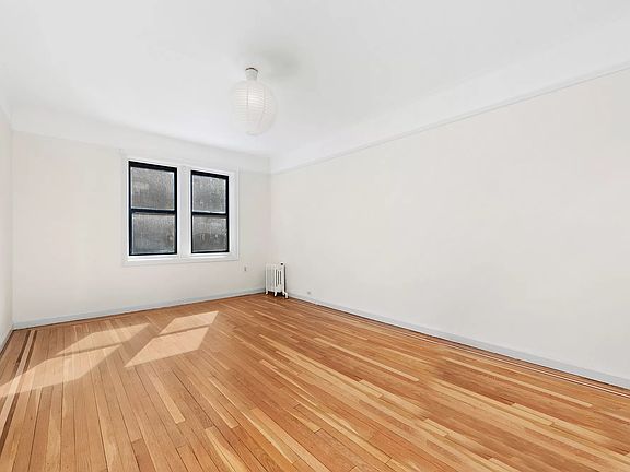 3rd image of 504 Grand St APT B12