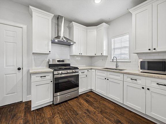 3rd image of 2 Jenkins St