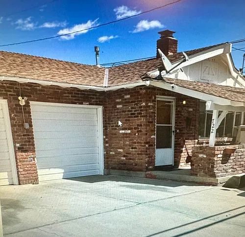 Floor plan 722 Kirman Ave