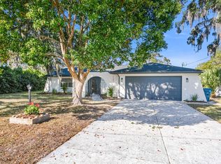 3041 Waterfall Dr, Spring Hill, FL 34608