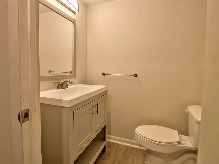 505 Nassau St — Photo 26