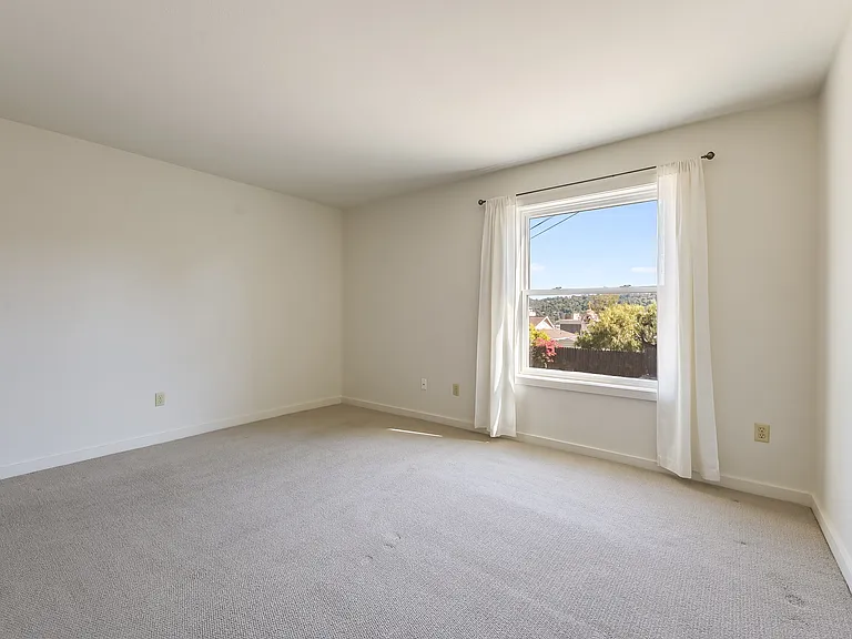 324 Laurel Pl — Photo 41
