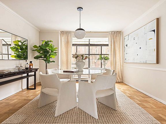 4th image of 210 Central Park S #3CD