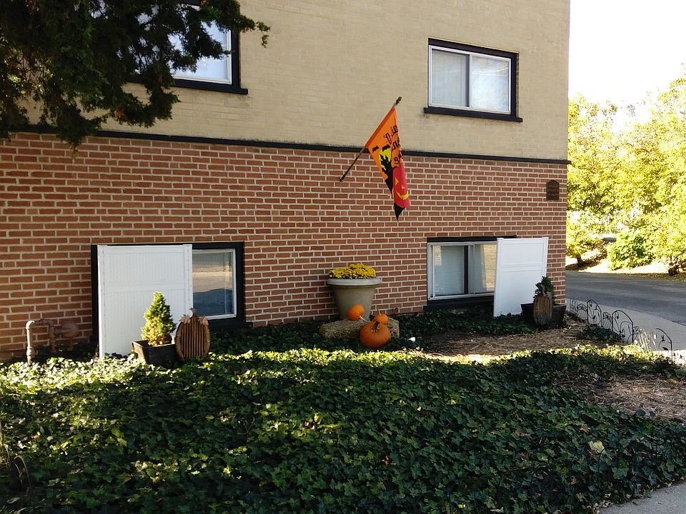 2nd image of 2738 Hessing St APT 12
