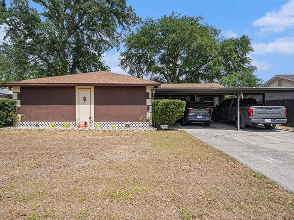 616 Highview Cir S, Brandon, FL 33510