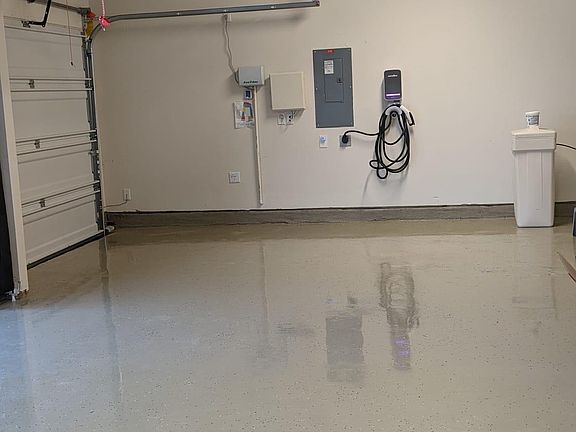 2nd image of 4200 Alyssum Ln #1