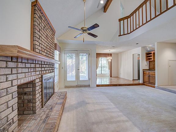 2nd image of 2525 Lake Bend Ter