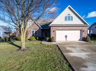855 Robin Wood Pl, Greencastle, IN