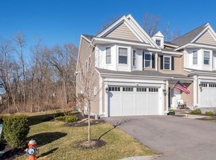 134 Brookview Rd #134, Franklin, MA 02038