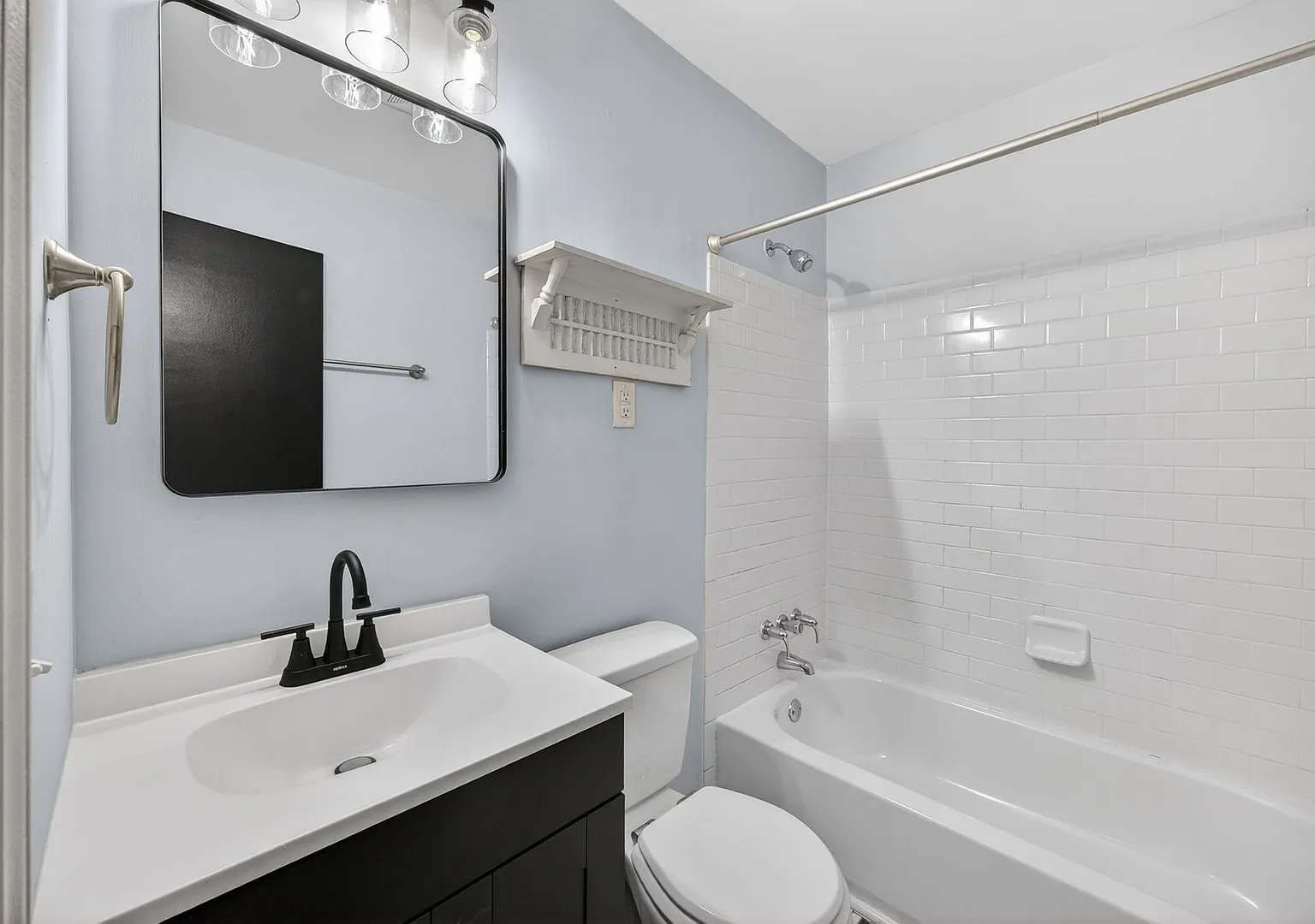 Crafton Townhomes — Photo 3