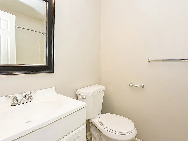 131 Aztec Way SE — Photo 16