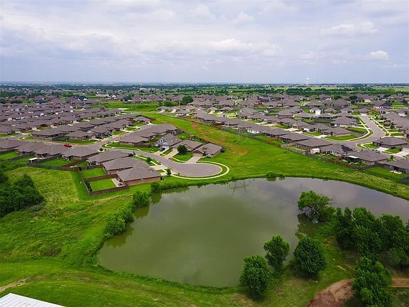 2nd image of 9604 Wessex Dr