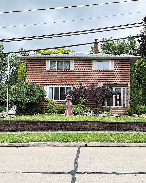 1st image of 3852 Argonne Ave