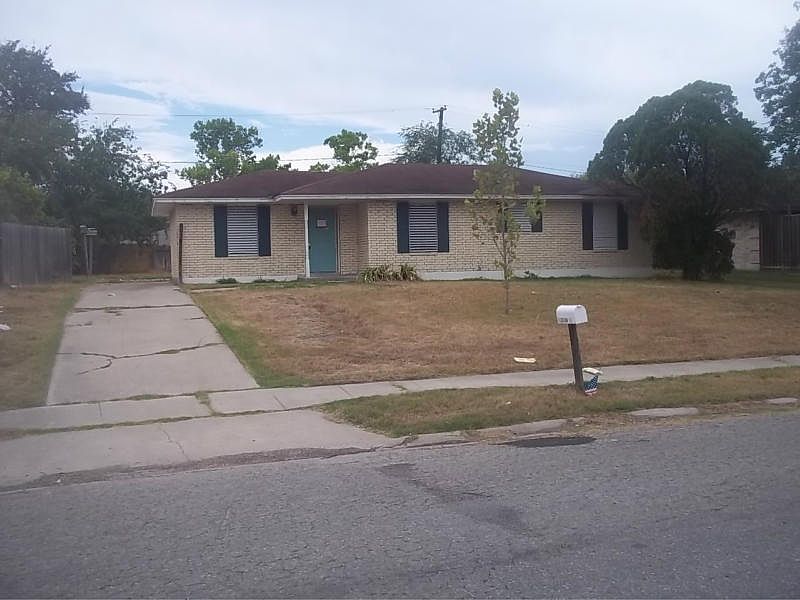 1st image of 4245 Western Dr