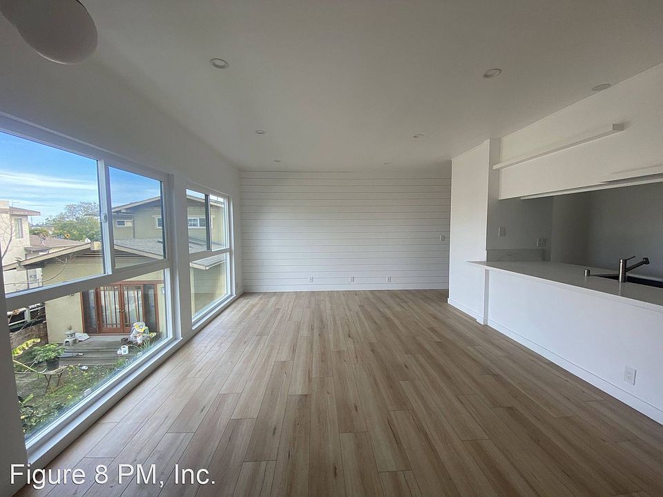 1st image of 12921 Bonaparte Ave