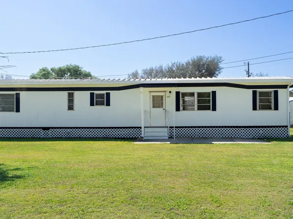 107 Douglas St, Crescent City, FL 32112