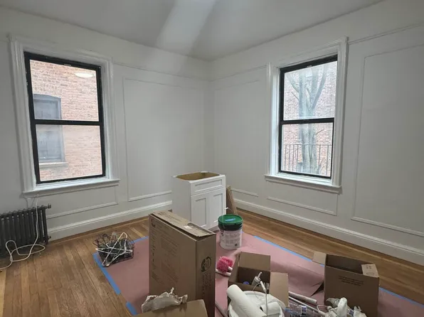 509 West 212th Street 3I image 3 of 11