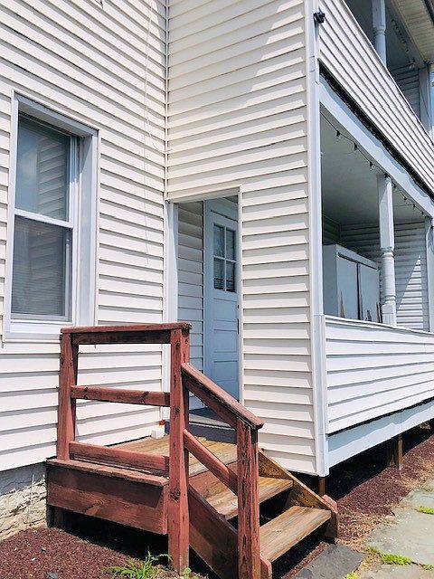 1st image of 107 S Hellertown Ave APT 1