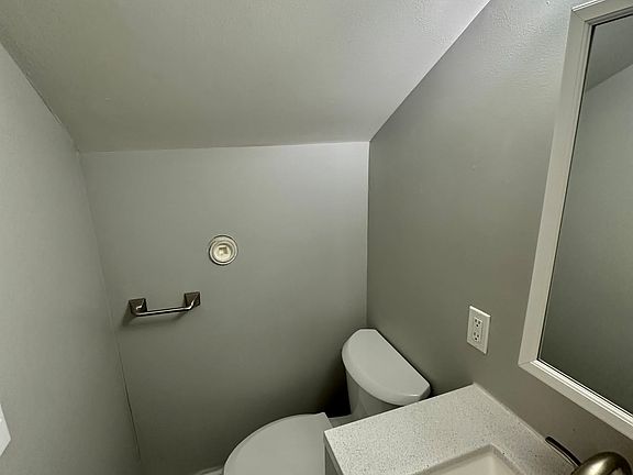 4th image of 428 Lockwood St #428