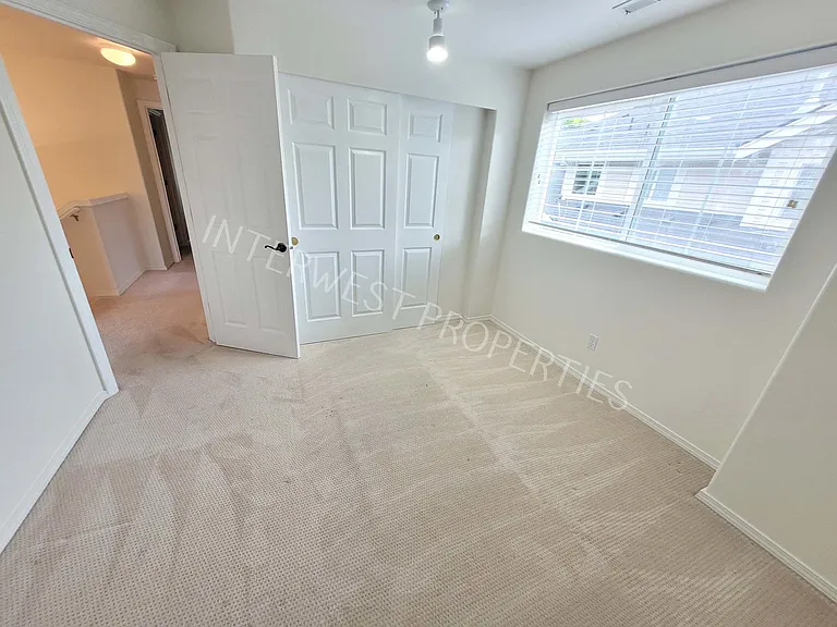 16173 SW Audubon St #102 — Photo 18