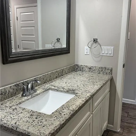 1309 Alta Vista Dr #3 — Photo 21