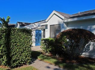 325 Lake Placid Ct, Oldsmar, FL 34677