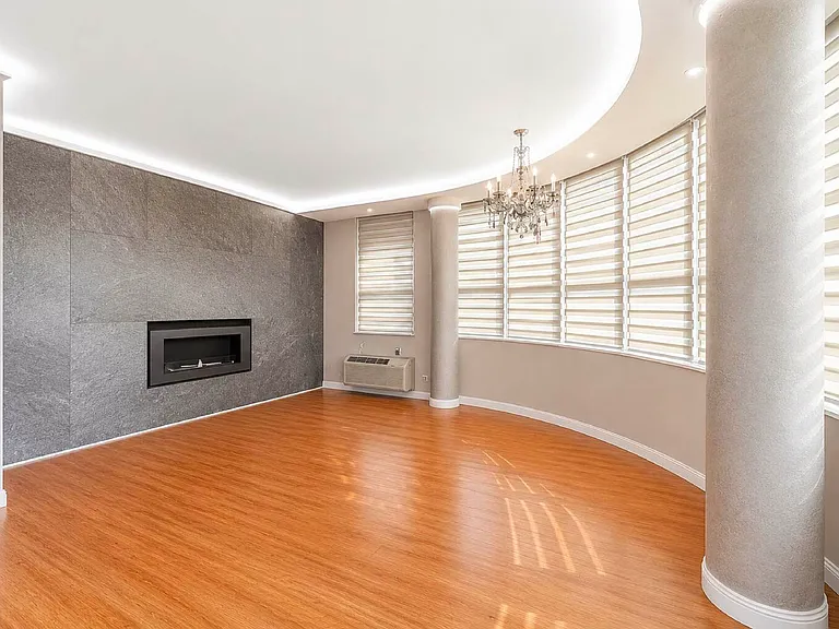 4050 Nostrand Ave #1D — Photo 3