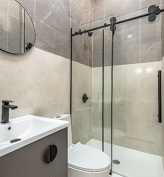 1684 Gates Ave #2R — Photo 4