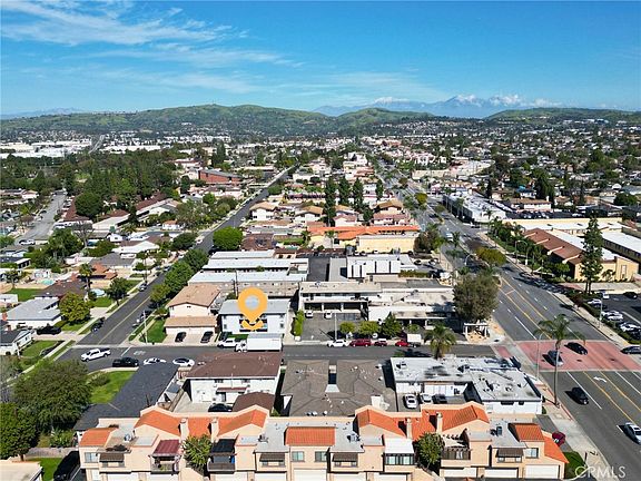 4th image of 114 Juniper St