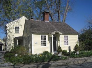 65 Waterside Ln, Clinton, CT 06413