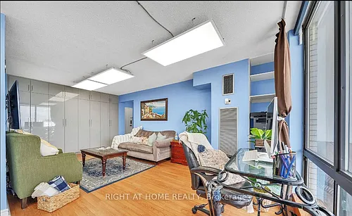 260 W Seneca Hill Dr #1415 Photo 1