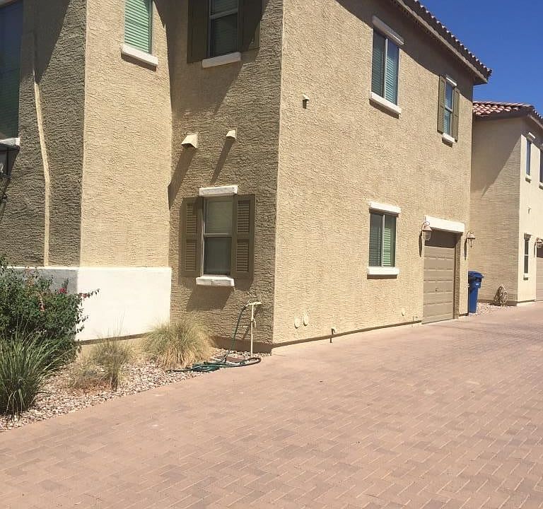 2nd image of 14236 W Country Gables Dr
