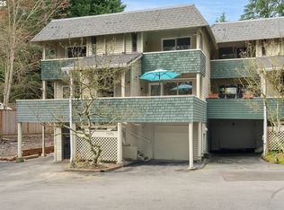 19775 NW Quail Hollow Dr, Portland, OR 97229
