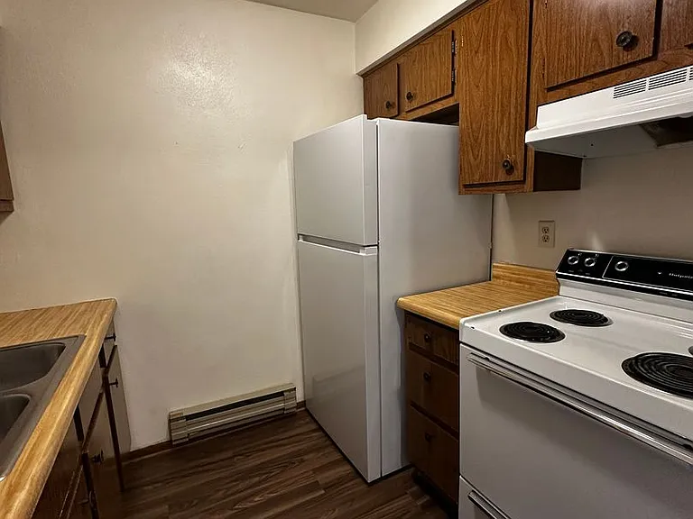 2111 Refset Dr — Photo 11