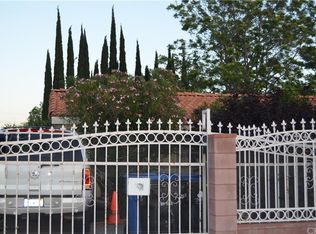 15720 Roxford St, Sylmar, CA 91342