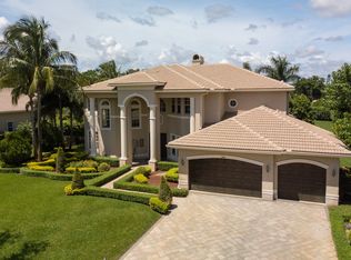 10881 Pine Lodge Trl, Davie, FL 33328