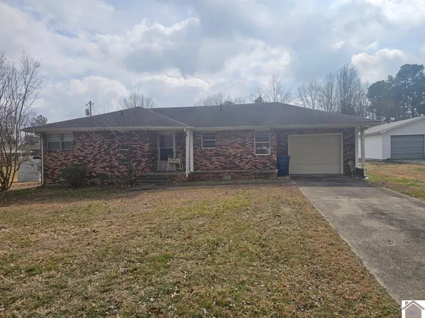 108 E 22nd St, Benton, KY 42025