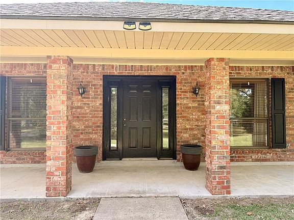 2nd image of 39 Rice Ln