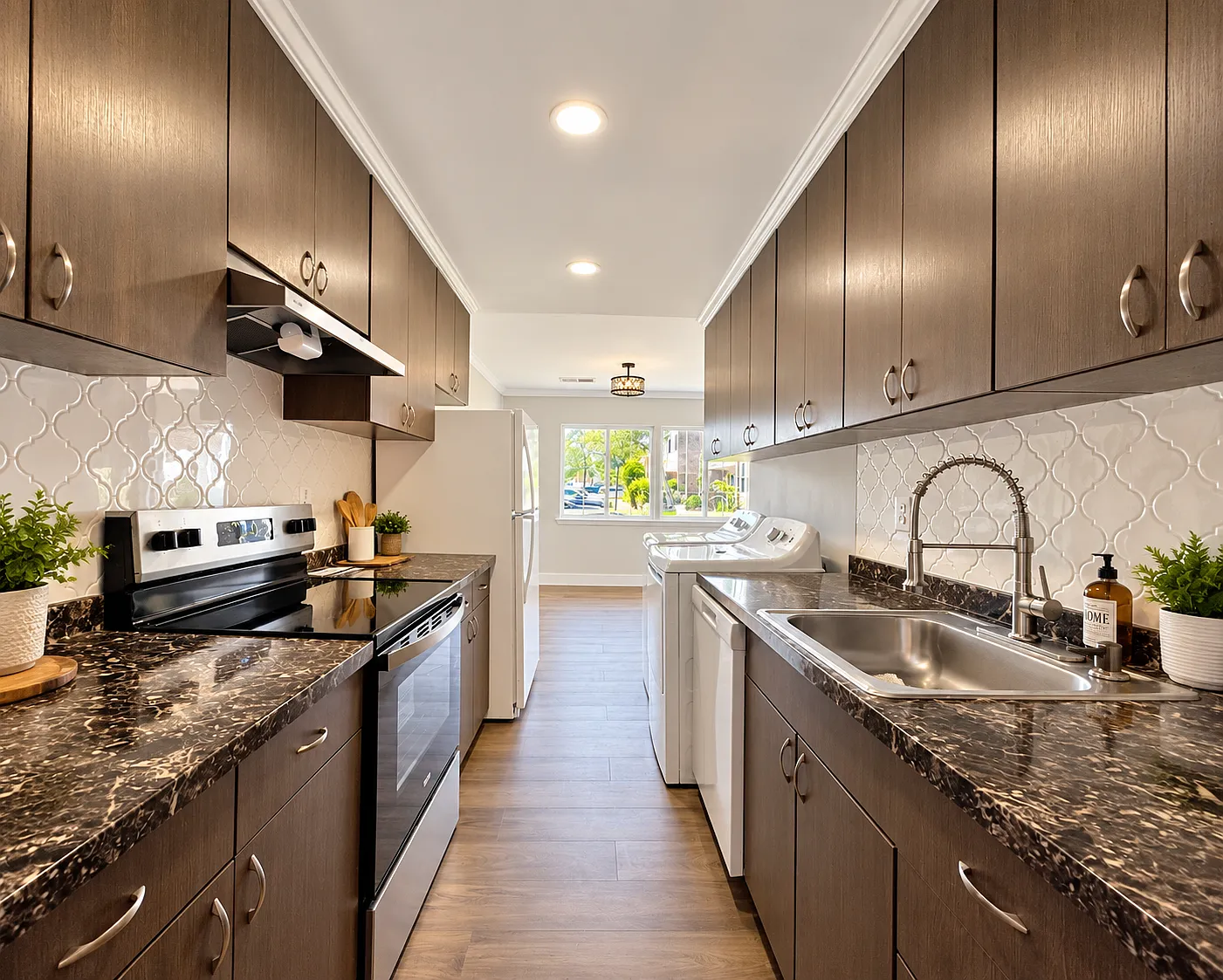 3 bed, 2.5 bath, 1638 sqft, $2,650 — Photo 4