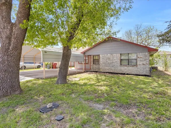 558 Nunnalee Ave, Van Alstyne, TX 75495