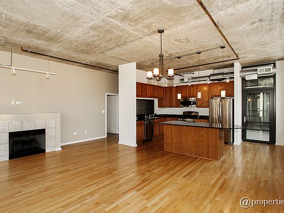 Kitchen/Living Room