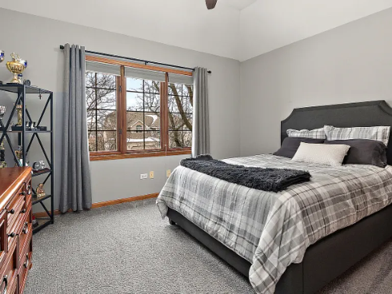 17133 Kerry Ave — Photo 14