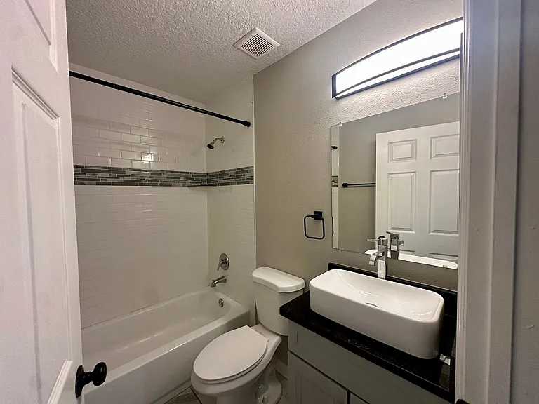 1559 Irishwood Ct — Photo 17