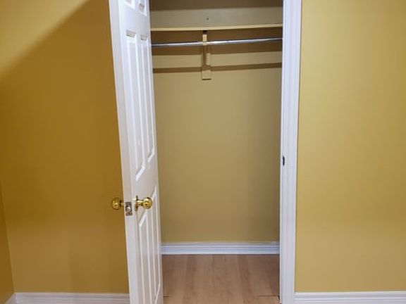 5th image of 136 Manse Rd #Basement