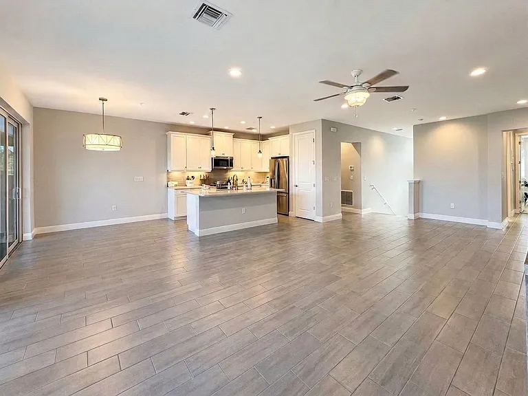 2549 Seychelles Dr #507 — Photo 10