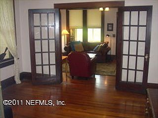5th image of 1321 Challen Ave