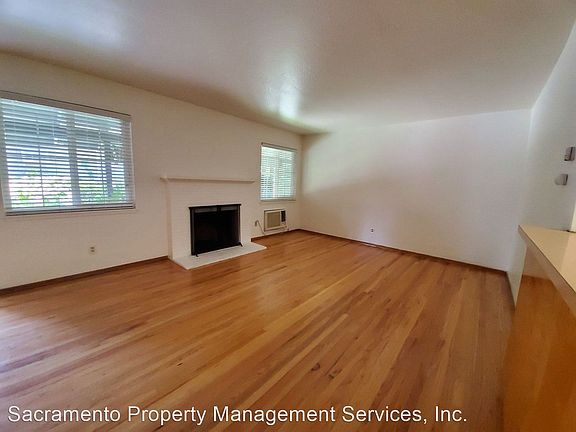 2nd image of 2223 8th Ave